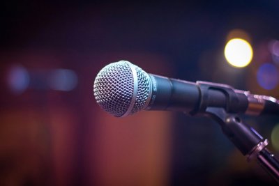 Сделката между Netflix и Spotify променя бъдещето на подкастите