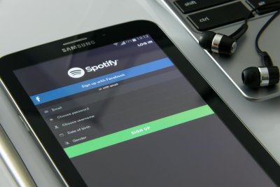 Spotify се обръща към видео подкастите