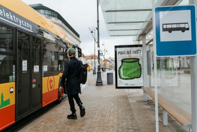 Автобусната спирка е по-въздействаща от дигитална реклама