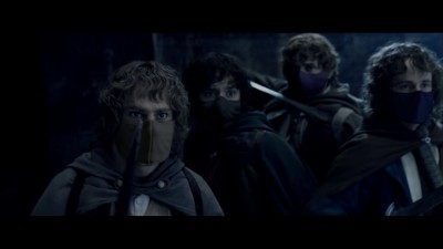 Хари Потър, Жокера, Хъмфри Богарт, Фродо, Нео, Жената чудо и други легендарни герои слагат маски в реклама на Warner Media