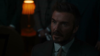 Stella Artois влиза в света на The Gentlemen с „перфектното наливане“ за премиерата на втория сезон на сериала на Гай Ричи